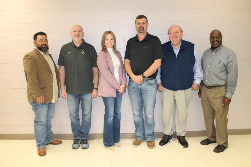 Superintendent's contract extended